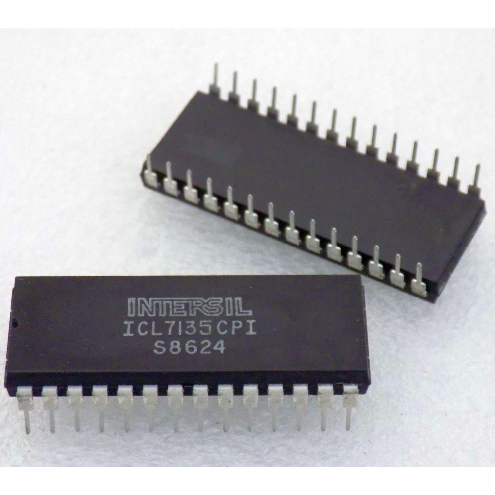 ICL7135CPI :  -  /ADC 4.5-DIG 250ms BCD OUT
 : DIP28
 : 
...