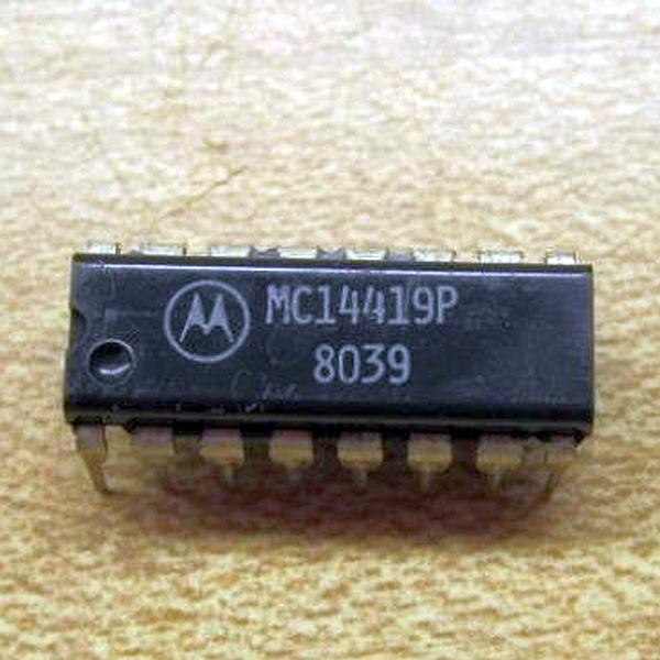 MC14419P :     2/8
 : DIP16
 : Motorola...