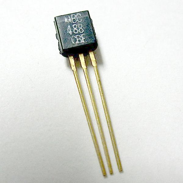 BC488 :  SI-P 60V 0.1A 625mW >135MHz
 : TO92
 :...