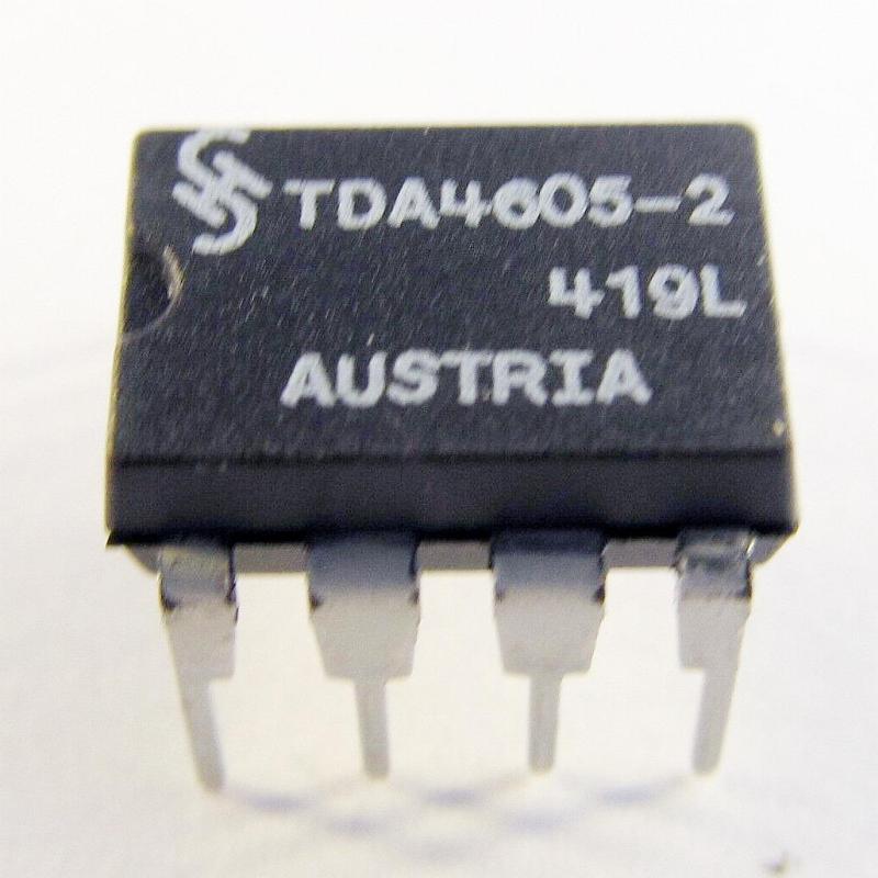 TDA4605-2