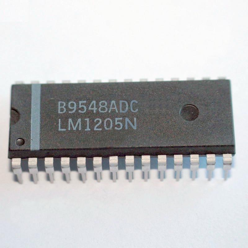 LM1205N :   3x  RGB   12V 130MHZ
 : DIP28
 :  Goldstar LG...
