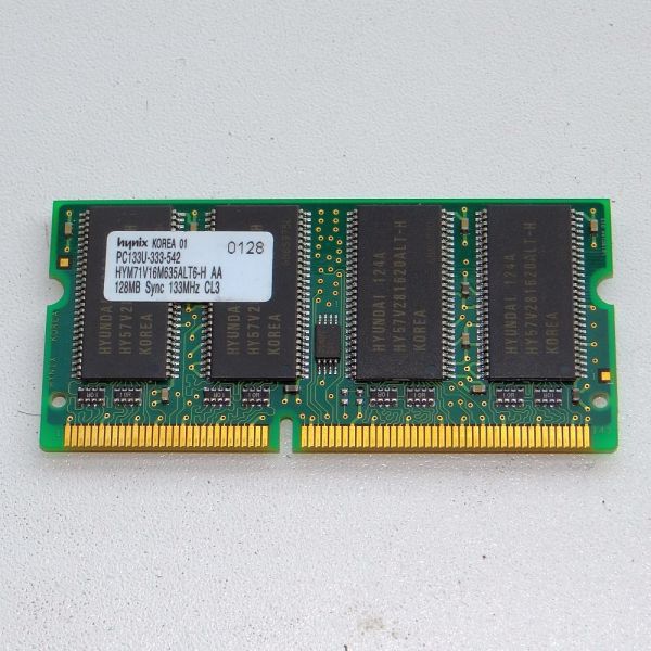 SO-DIMM 128MB PC133 Hynix HY57V281620ALT-H :      128MB 144pin PC133 SDRAM SO-DIMM Hynix HY57V281620ALT-H...