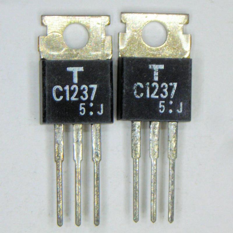 2SC1237 :  SI-N 85V 2A 3.5W 27MHz
 : TO220
 : Toshiba...
