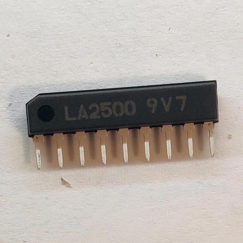 LA2500 :    Pseudo Class A Bias Circuit for Power Amplifier
 : SIP9
 : Sanyo...
